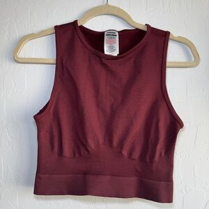 Gymshark Apex Seamless Crop Top M Medium Burgundy Red Workout Tank Back Cut Out